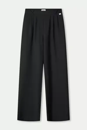 pants noir