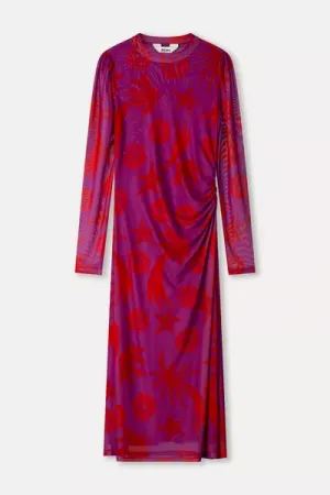 dress splashing fireworks